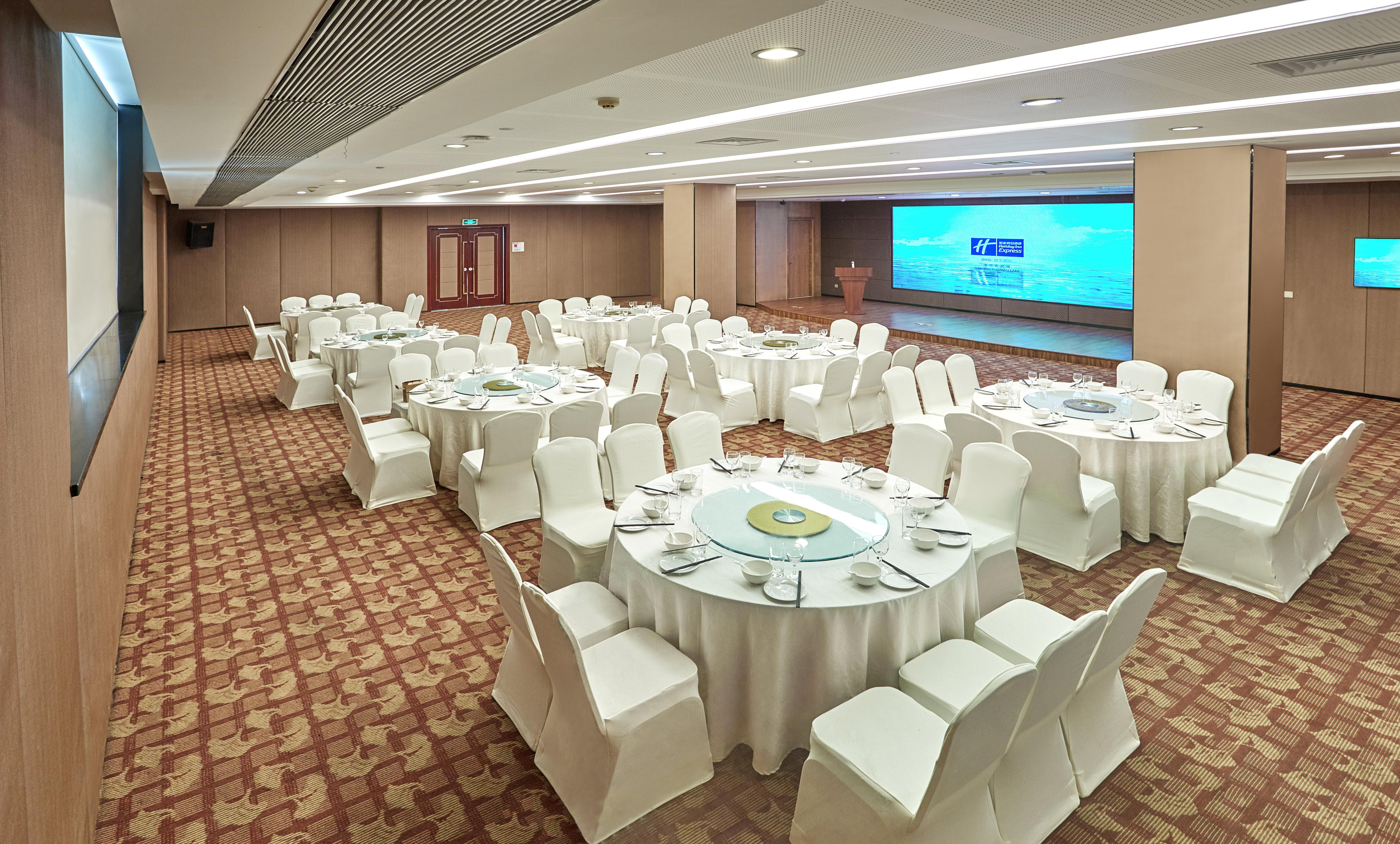 Holiday Inn Express Nanjing Xuanwu Lake By Ihg Luaran gambar